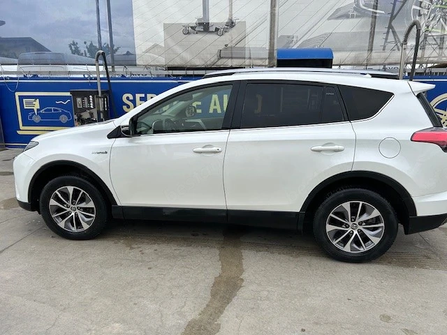 Vand toyota rav 4 - 2017
