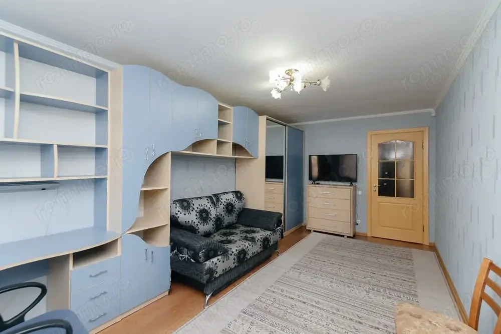 De vanzare apartament cu 2 camere in zona Soarelui