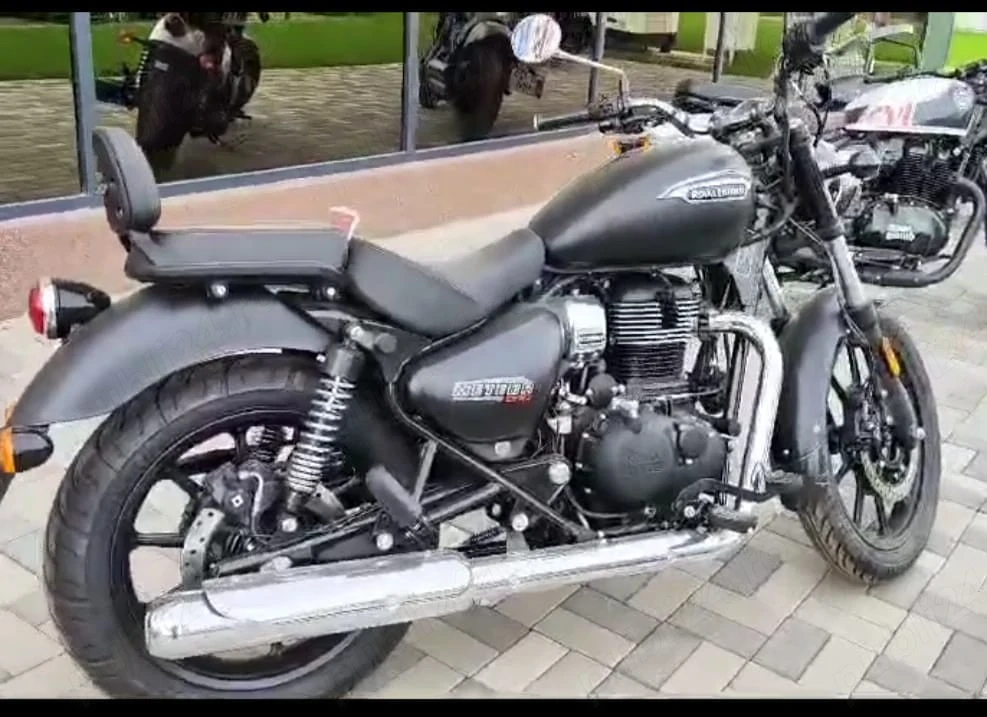 Moto RE Meteor 350