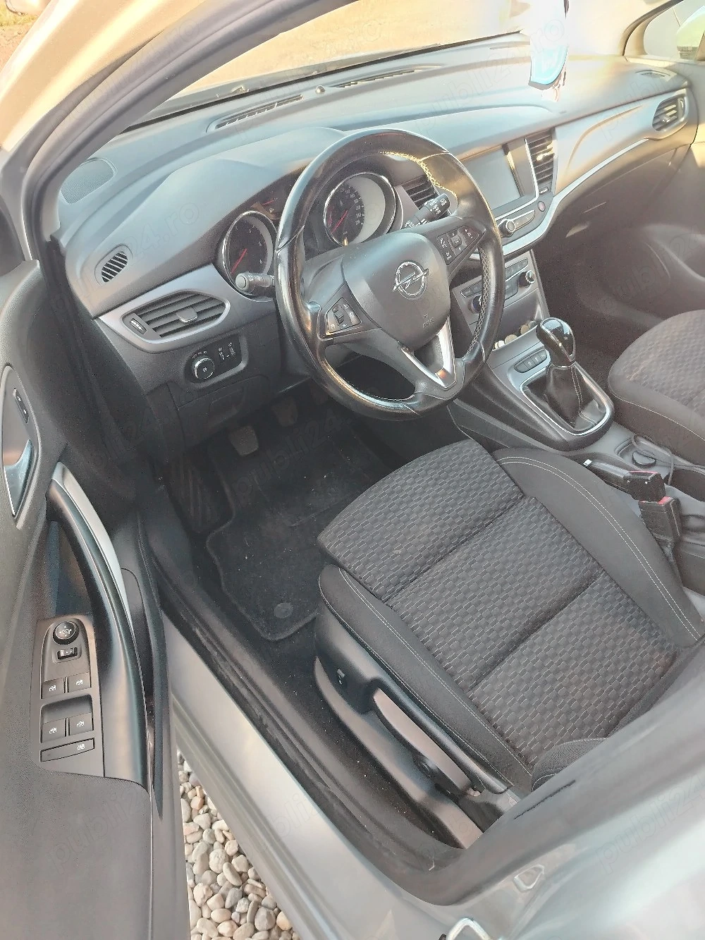 Vând opel astra k