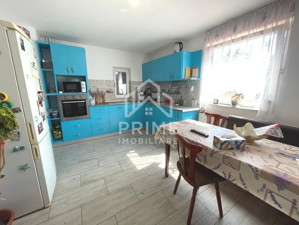 Casă de vanzare | 4 camere | terasă și foișor | Zonă ultracentrală | Sebeș