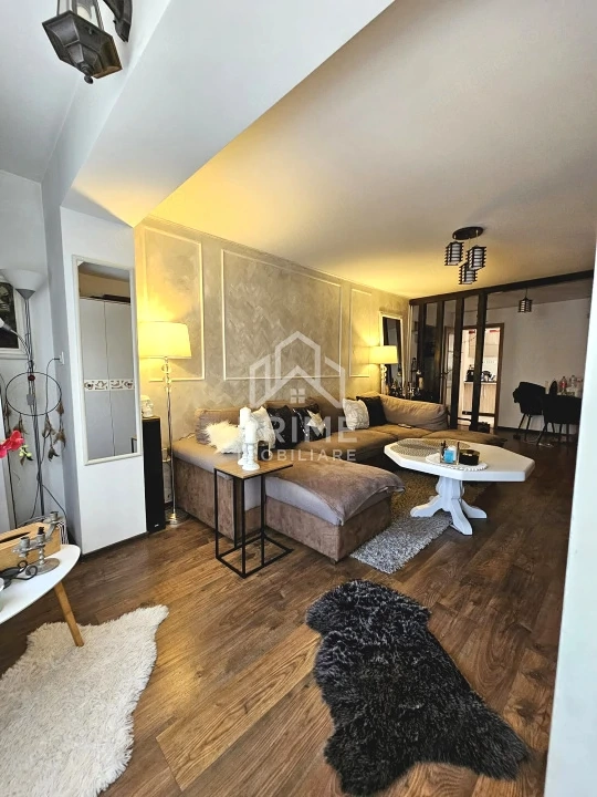 Apartament cu 3 camere de vanzare zona - Cetate | ETAJUL 3 | 65 mp utili.