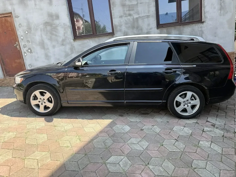 Vind volvo v50eco draiv  2012  1,6 dizel