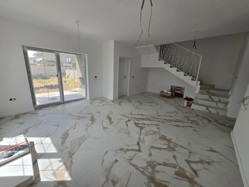 Duplex premium 5 4 camere, 2 bai, pod, Mosnita noua
