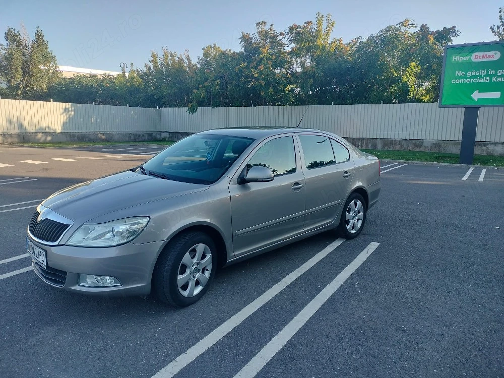Vând skoda Octavia 
