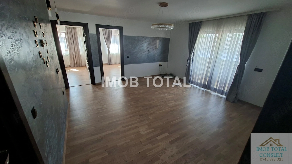 Spațiu Comercial de Închiriat   Zona Crinului, (295 mp) etaj 1 si 2