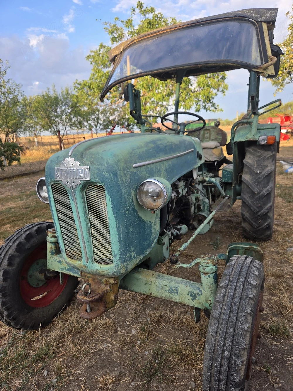 Vând tractor Kramer 