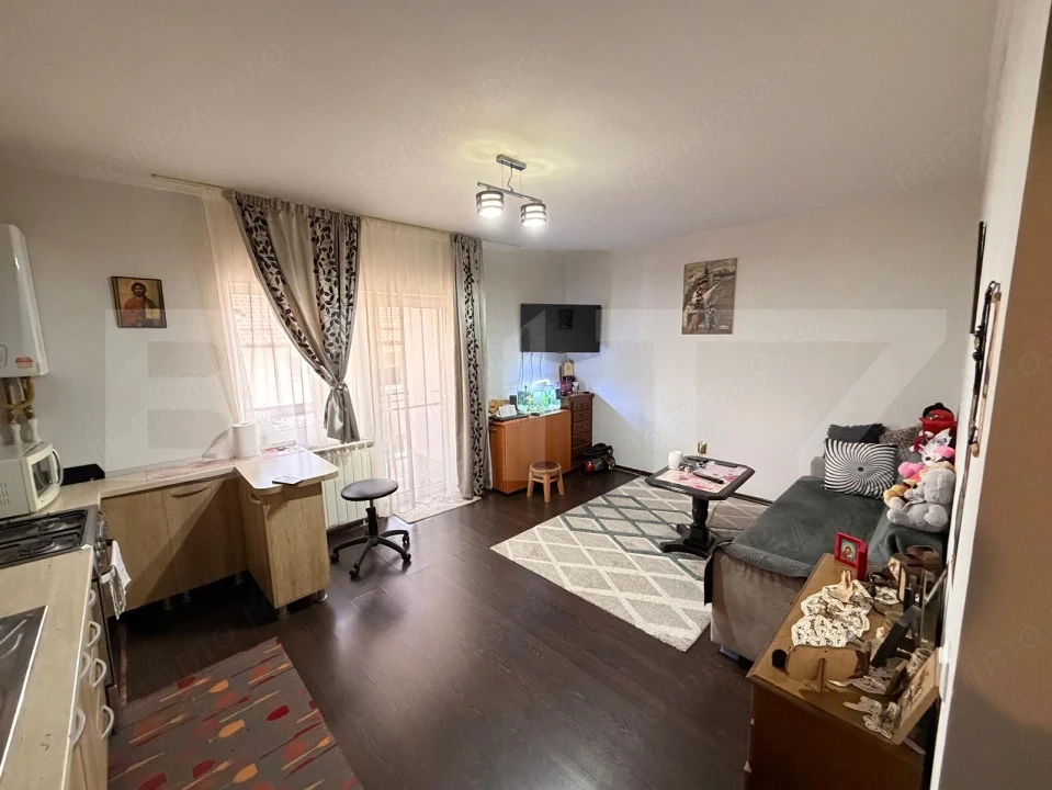 Apartament 2 camere, 39 mp, parcare, zona Stejarului