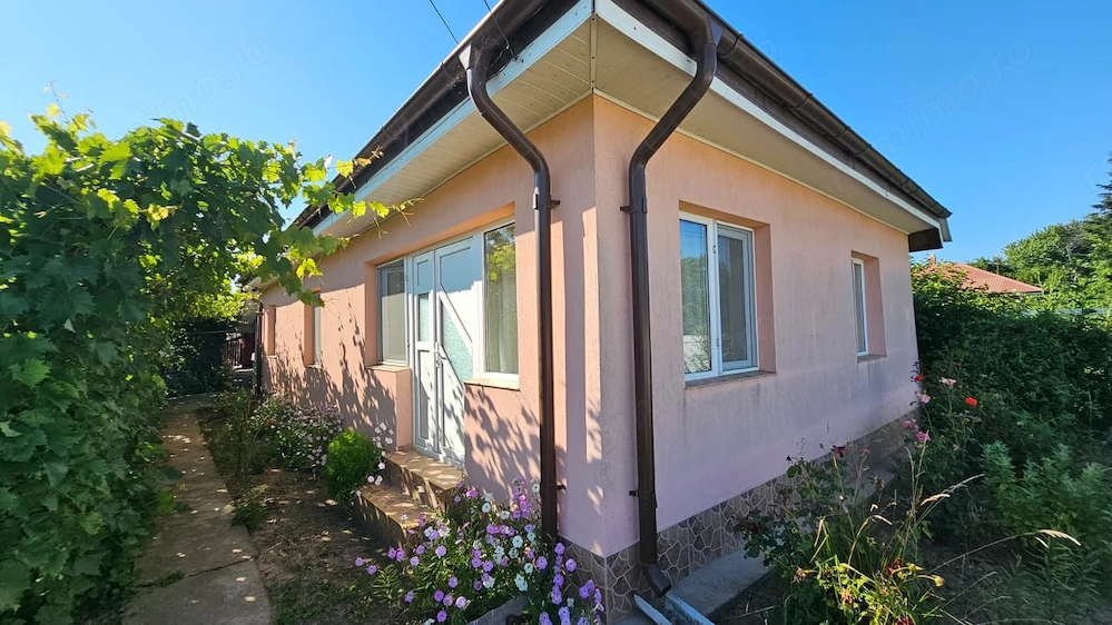 Munteni-Buzau, Casă 4 camere, 80 mp cu teren de 1.912 mp