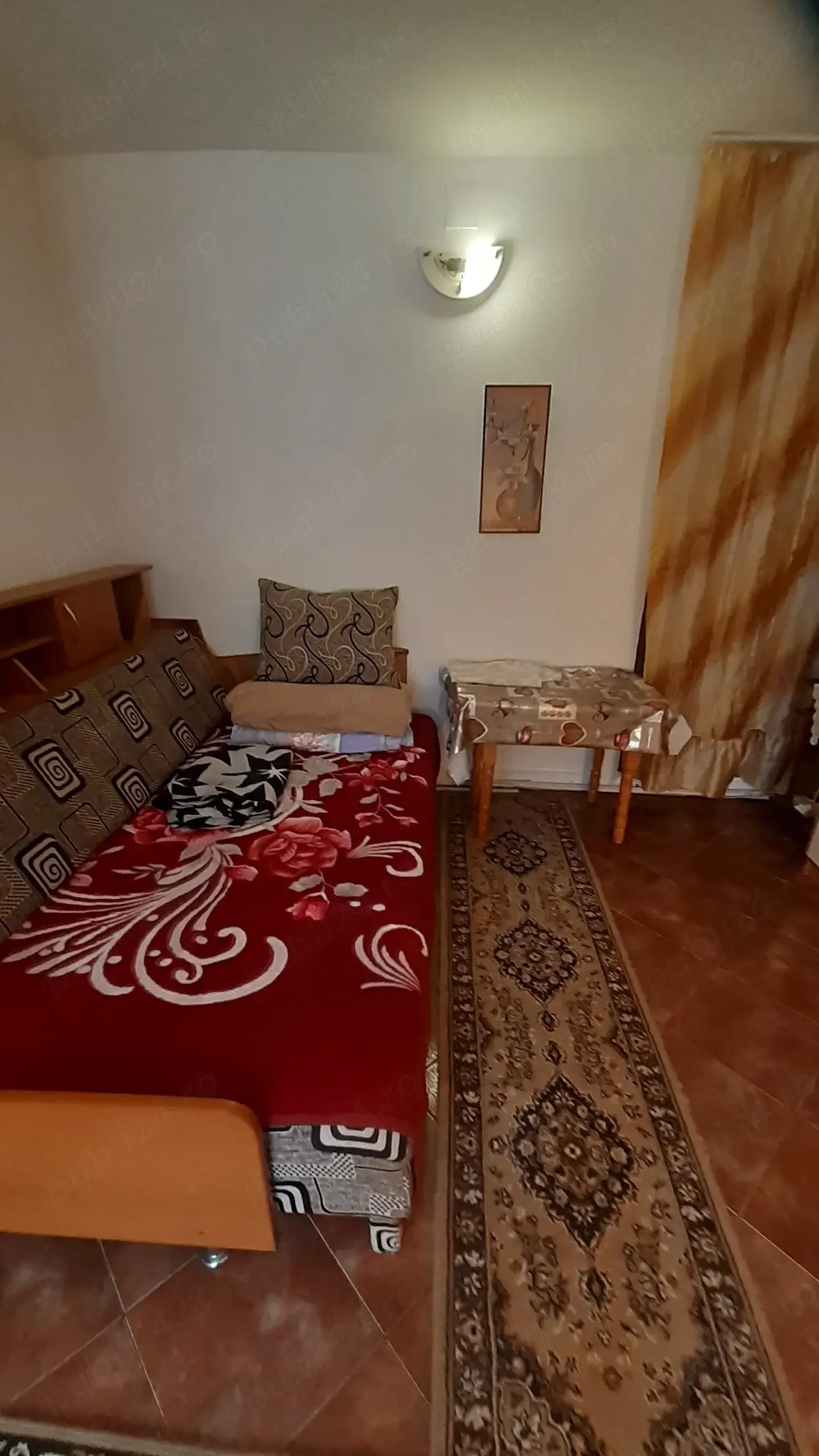 Inchiriez camera