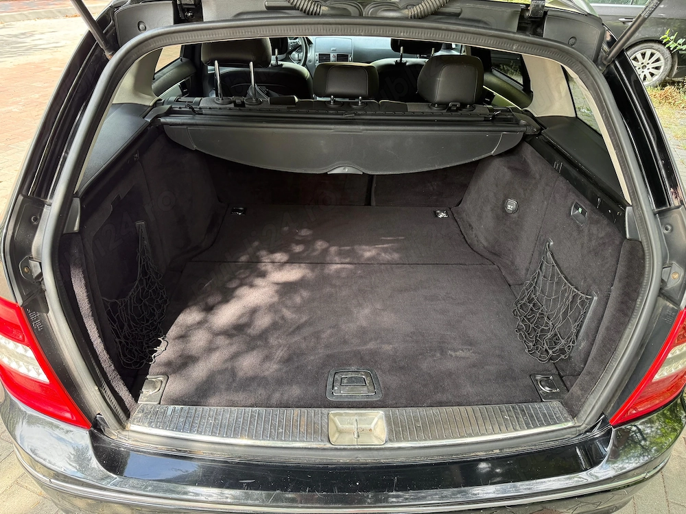 Mercedes C220 - 2009