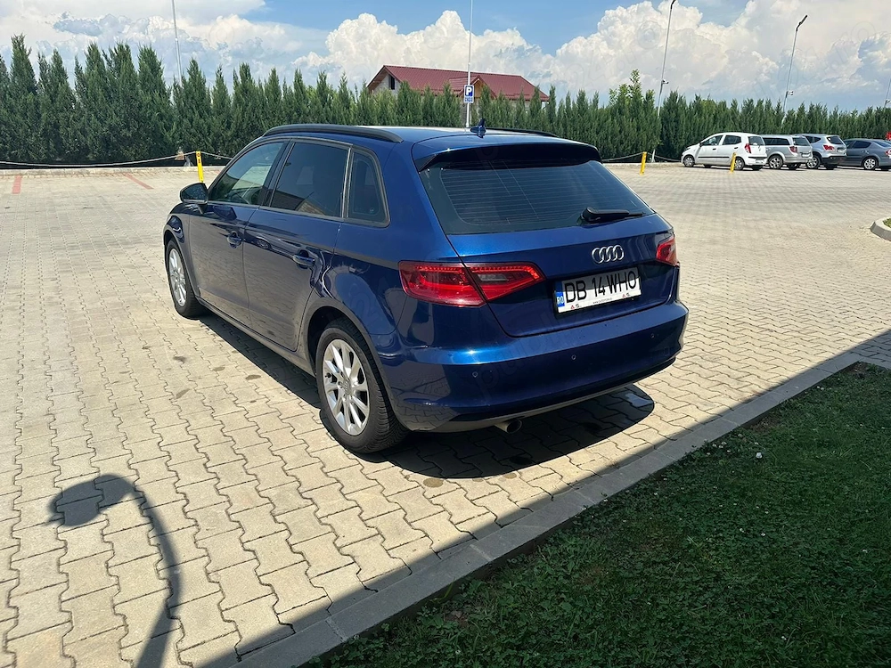 Vând Audi A3, 1.6 TDI, bine întreținut, proprietar.