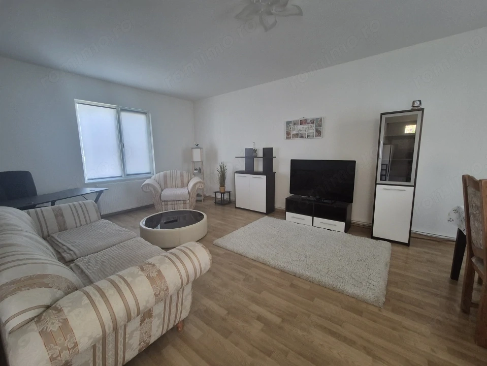 Vila 4 camere, Stefanesti, pasarela