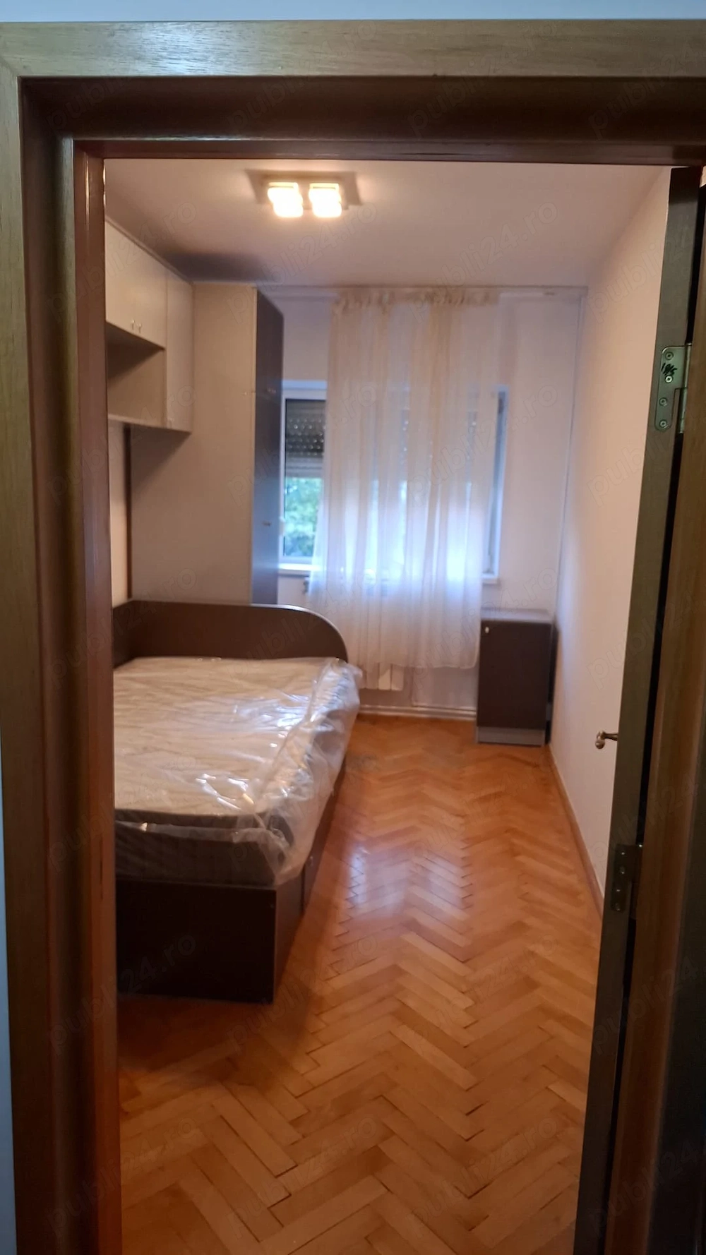 Apartament 3 camere de inchiriat