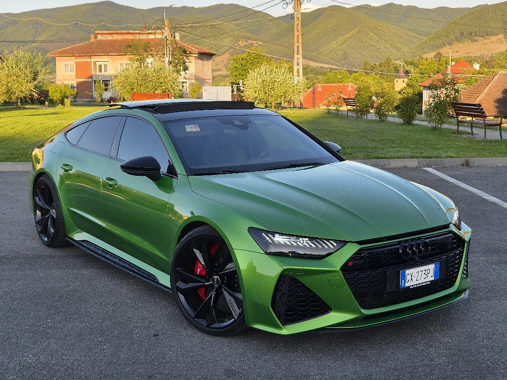 Audi RS7 Dynamic PLUS Strafull 2022