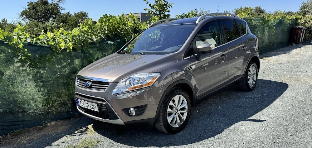 Ford Kuga 2.0 TDCI manuala