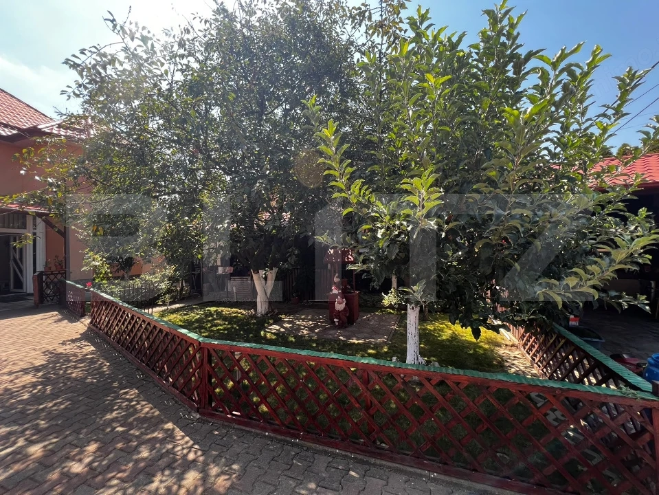 Casa de vanzare, 200 mp, 500 mp teren, zona Sângeorgiu de Mureș 
