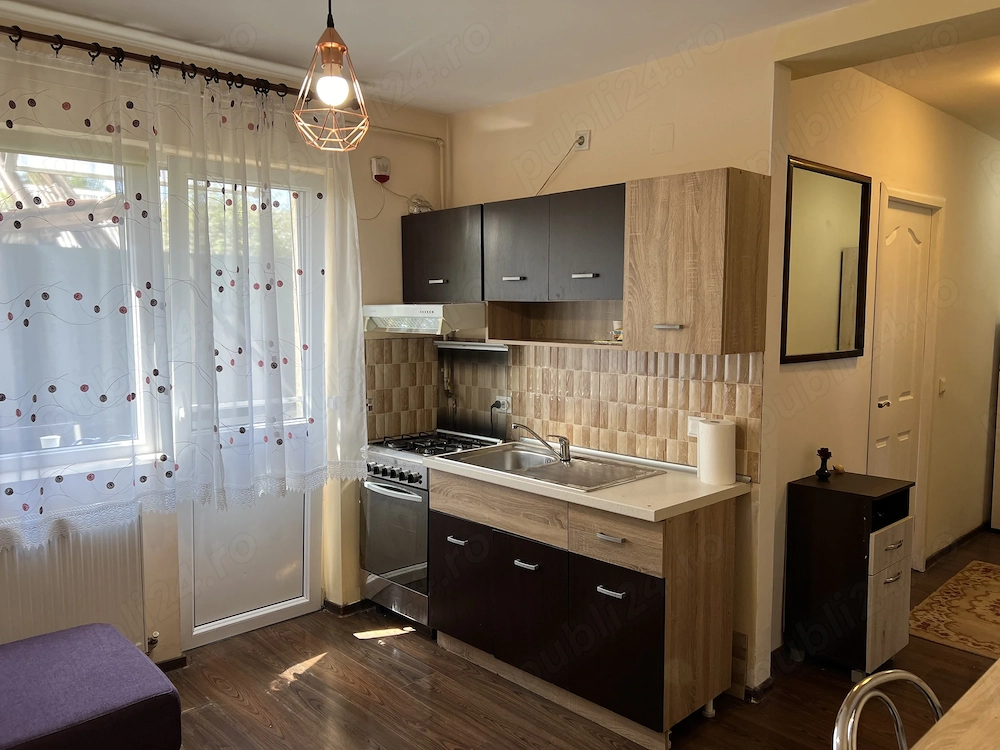 Inchiriez Apartament 1 camere si gradina Floresti Zona Tera