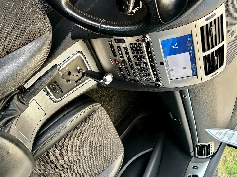 De vânzare Peugeot 407..Anul 2008 1000 Euro..Negociabil .