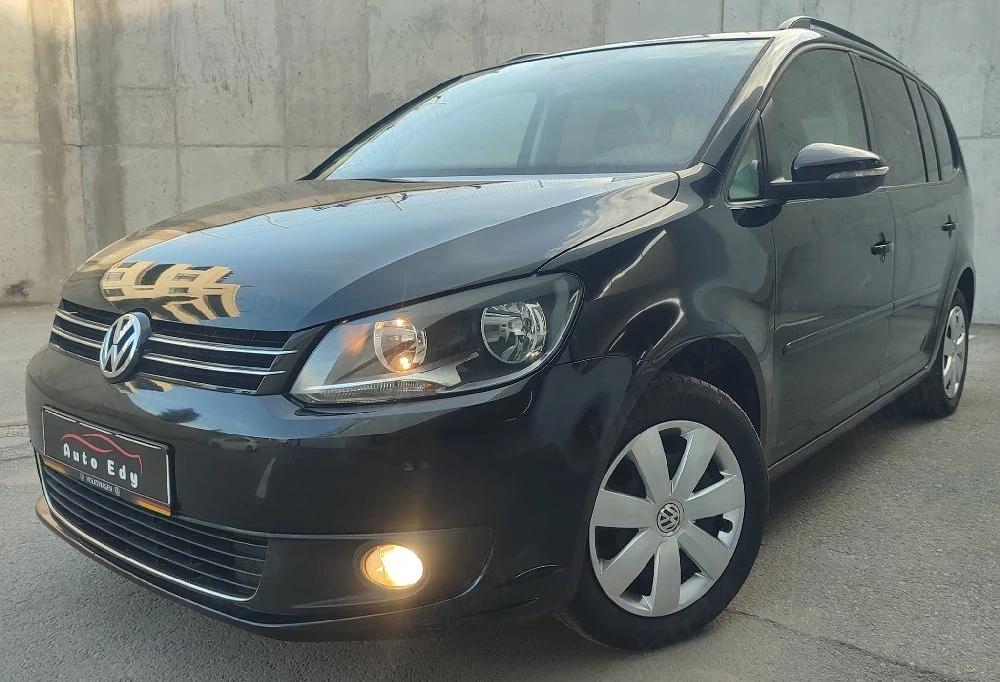 VW Touran 2011