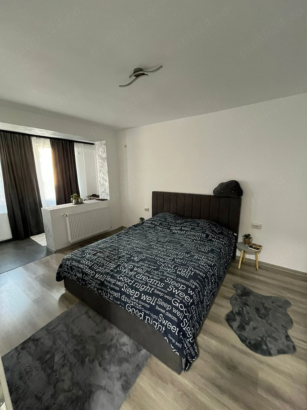 Inchiriez apartament cu 2 camere