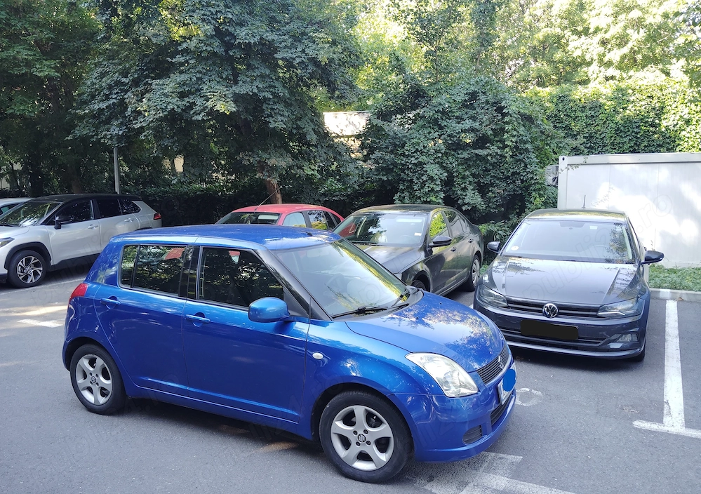 Suzuki Swift 1.3 benzina cu navigatie