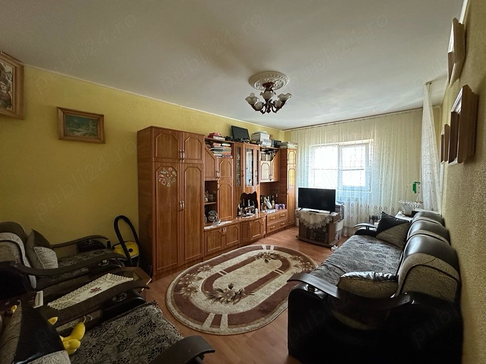 Apartament 3 camere decomandat   Vaslui, zona Spitalului Municipal