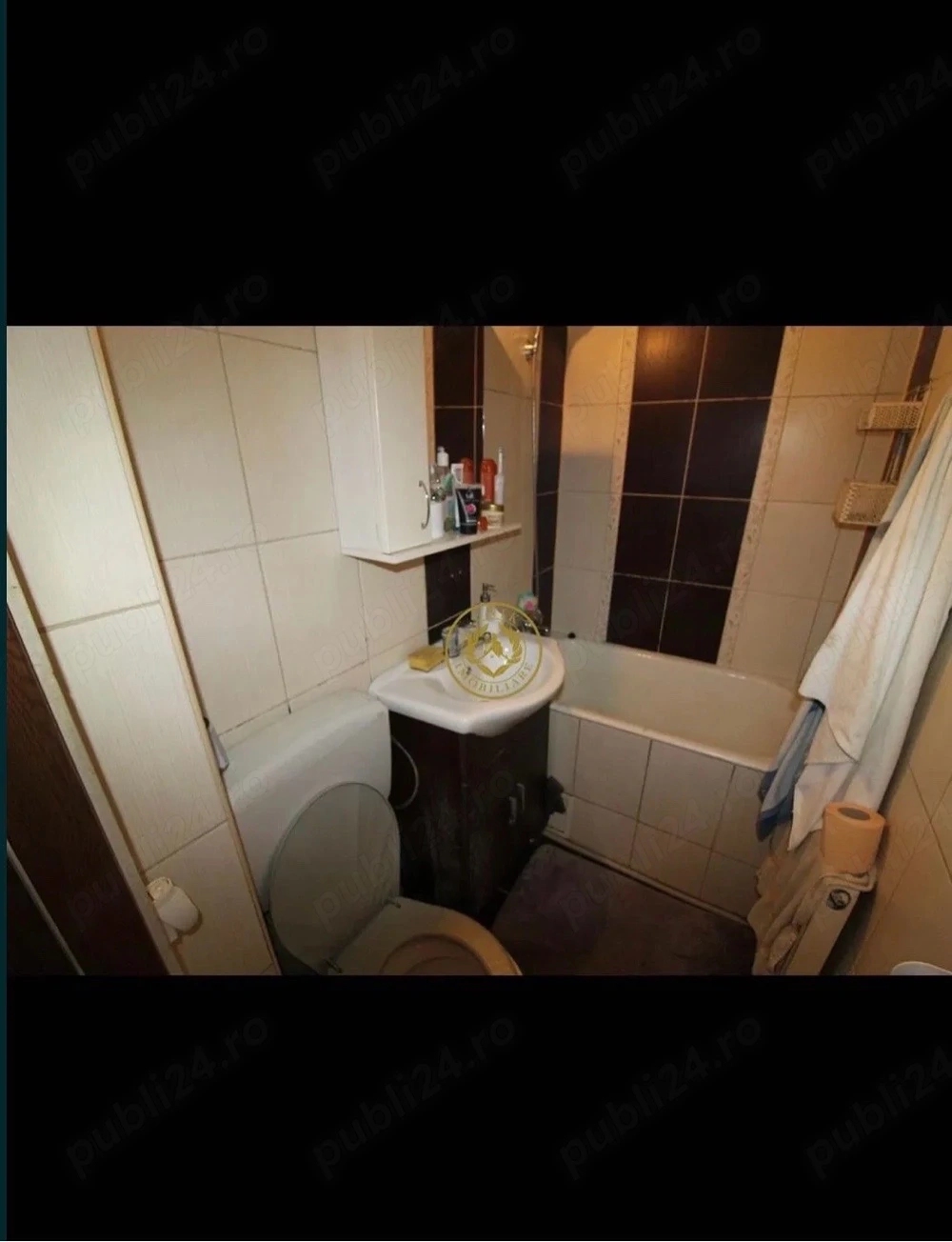 Apartamnet de vanzare 