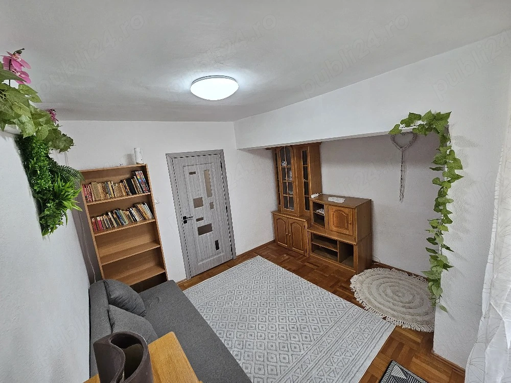 Inchiriez apartament 2 camere Tiglina 1