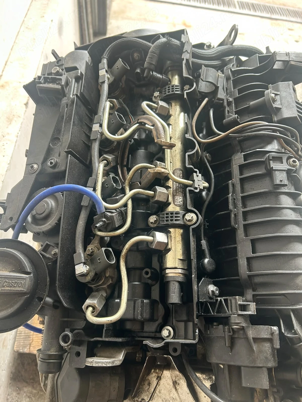 Vand sau dezmembrez motor bmw 520d 184cp automat