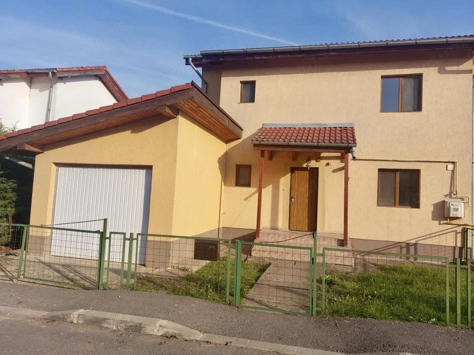 De închiriat casă P+E – Cartier Europa, Oradea