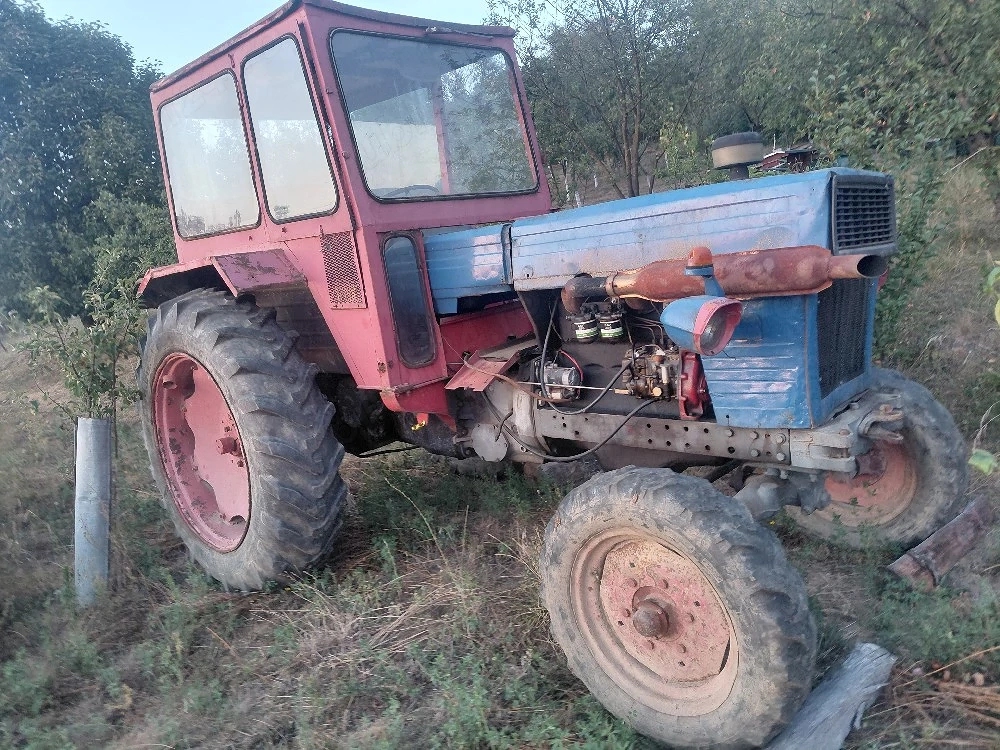 tractor  u650  