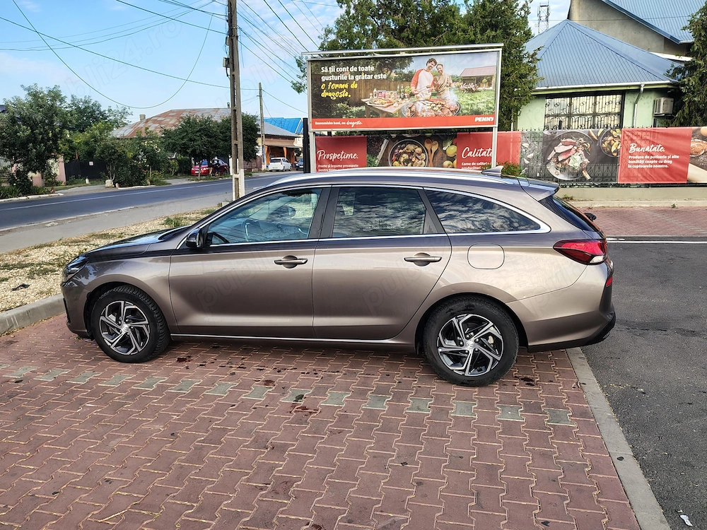 Hyundai i30 Wagon Combi Highway 2023 - 1.5 Benzină, manual, 2 ani garanție