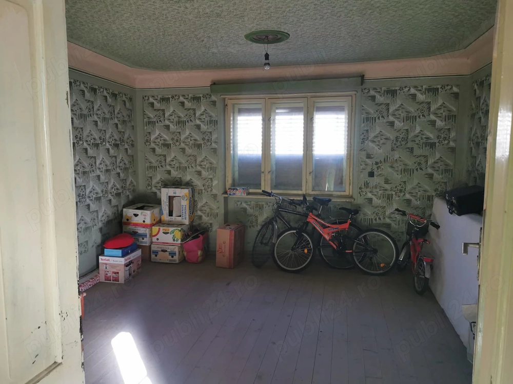 Casa de vanzare in Tarcaia