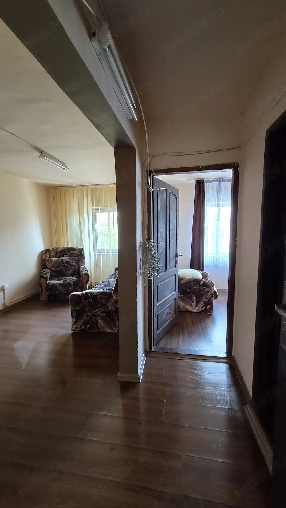 Apartament 4 camere, 80 mp