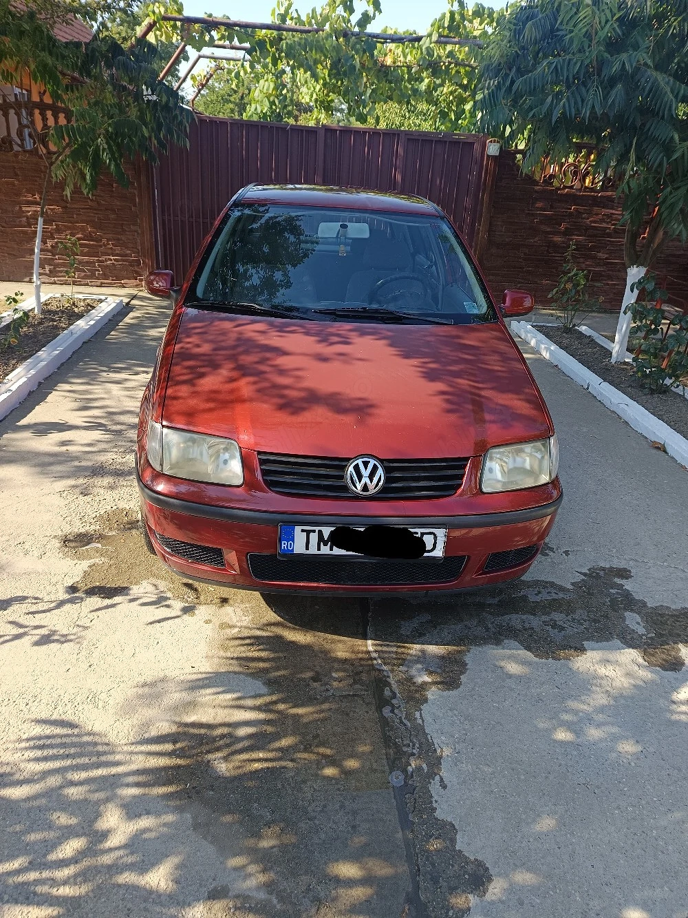 Polo an 2000 motor 1.4 mpi Euro 4 acte la zi ofer fiscal 