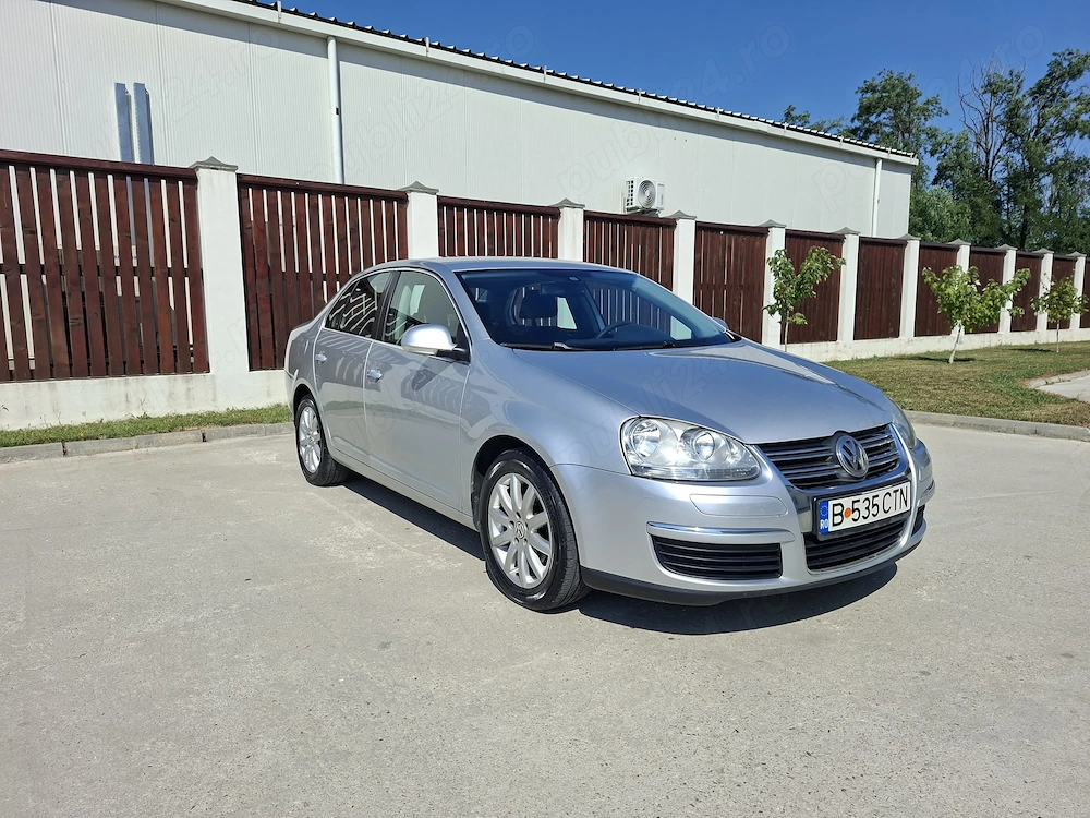 VW Jetta 2010-Prim Proprietar .16-TDI -Economicul -Berlina .Pret 2350 Euro !