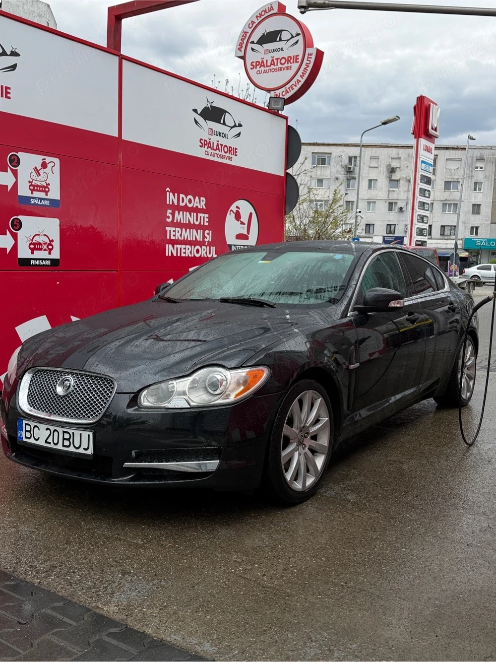 Jaguar XF 3.0 V6 benzina