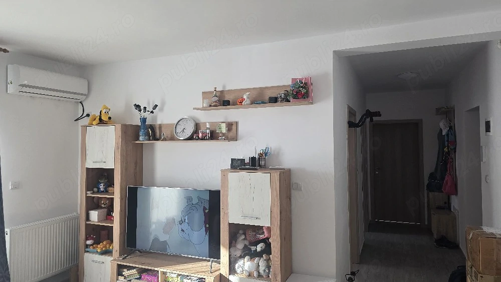 inchiriez apartament 2 camere