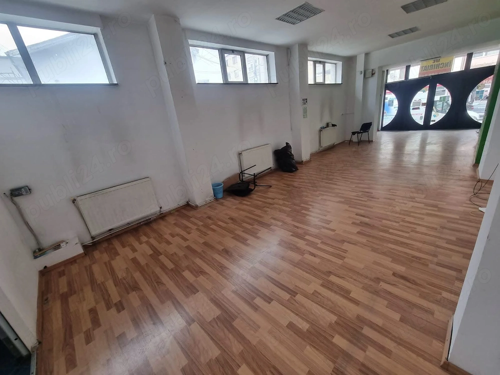  Spatiu comercial in Deva, zona Piata Centrala