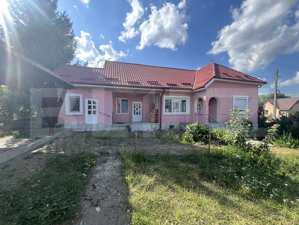 Casă de vânzare, 120 mp, teren 1.000 mp, zona Voiniceni 