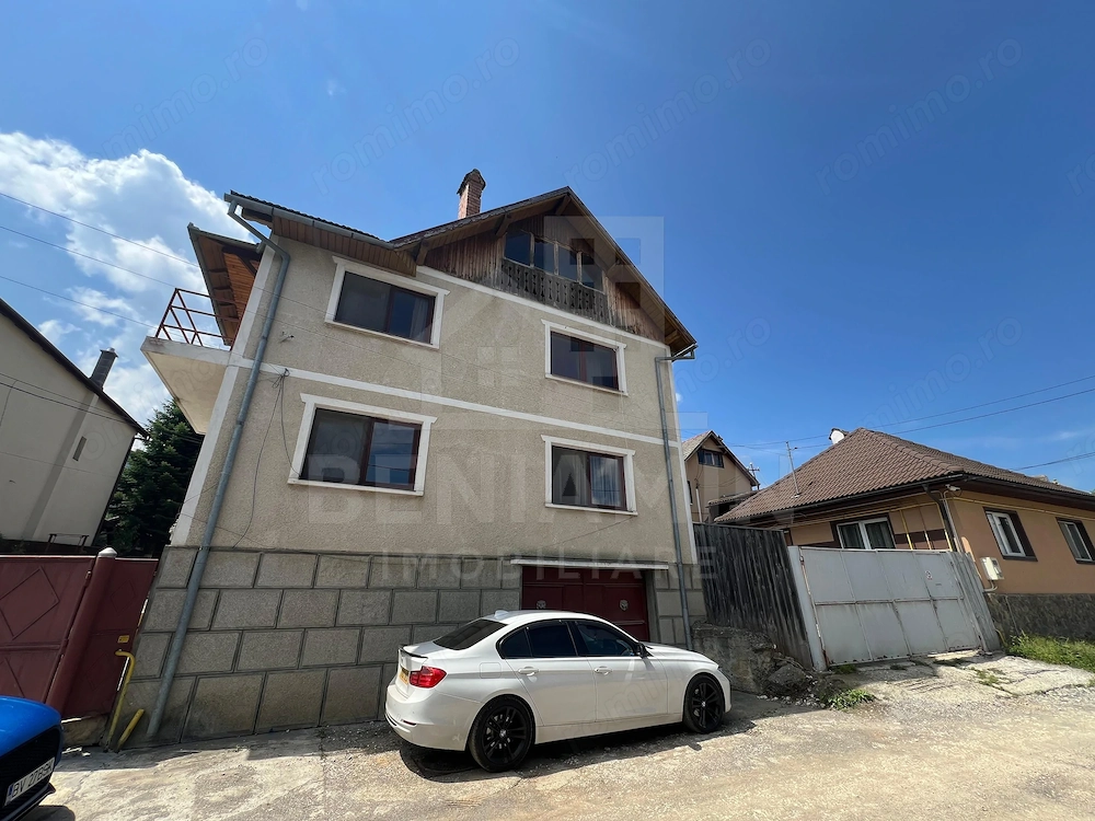 De-Vanzare-Case-16-Camere-400mp-Utili-1100mp-Teren-Sacele-Brasov