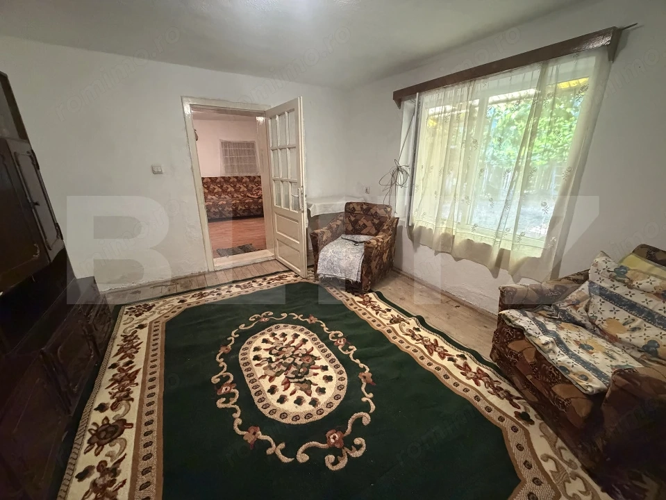Casa de vanzare, 81 mp, teren 1200 m0p, zona Nusfalau