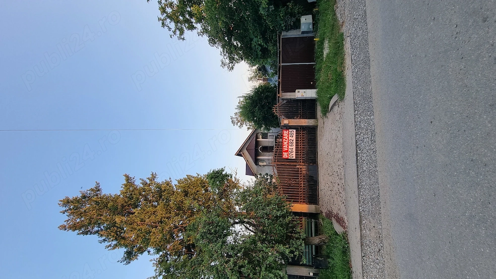 Vând Vilă cu deschidere la Lacul Snagov 