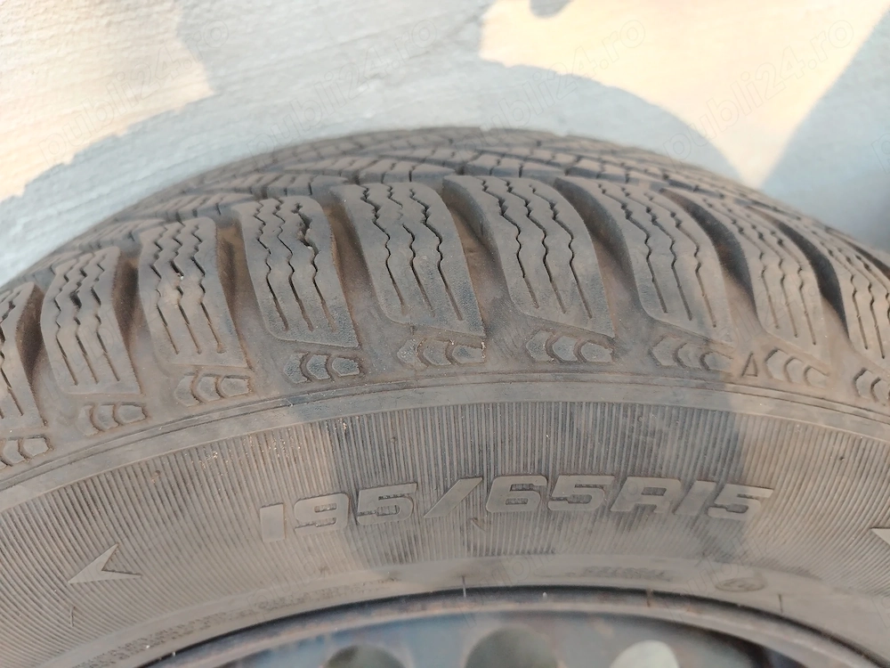 Set 4 roți complete cu jante de tablă – 195/65 R15