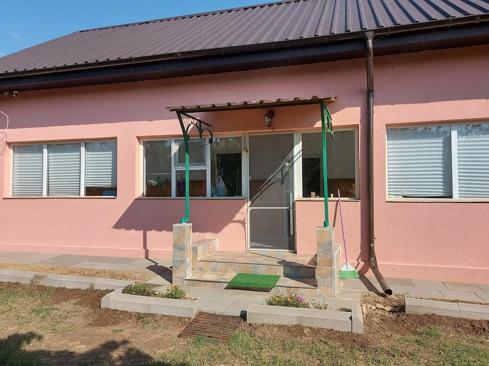Casa in Petresti(Dambovita) de vanzare