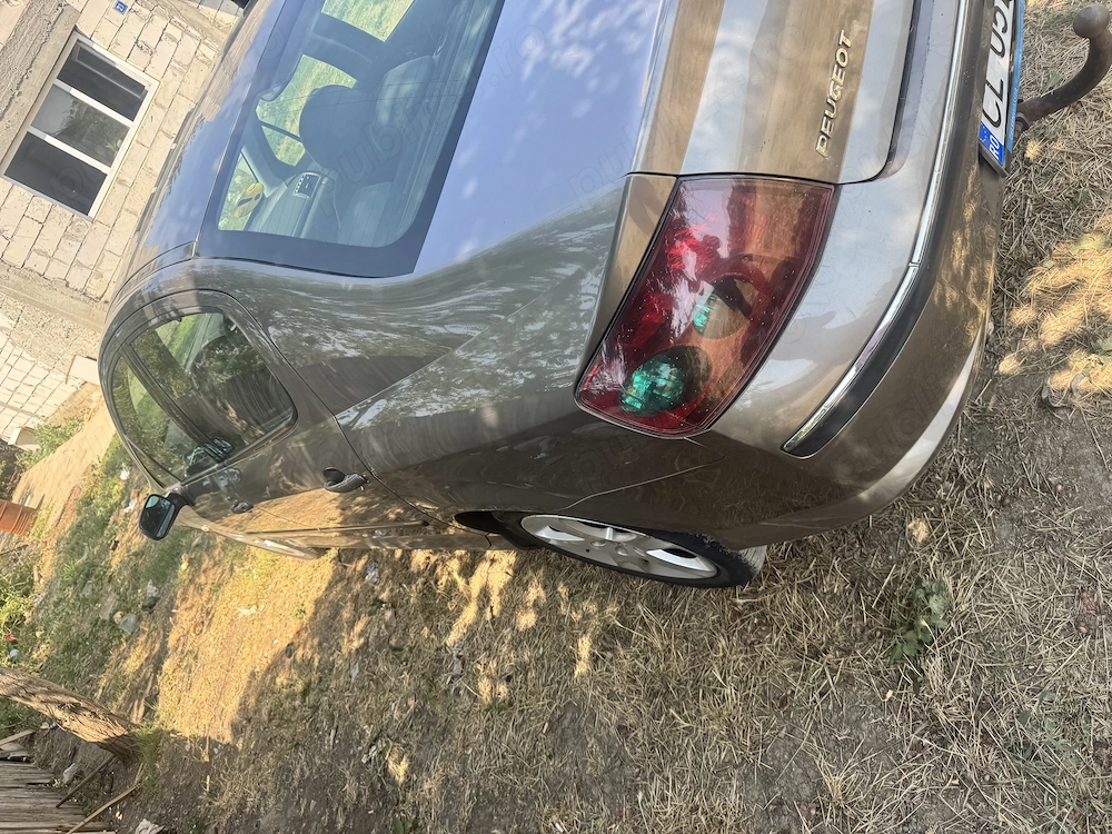 Vând Peugeot 407 