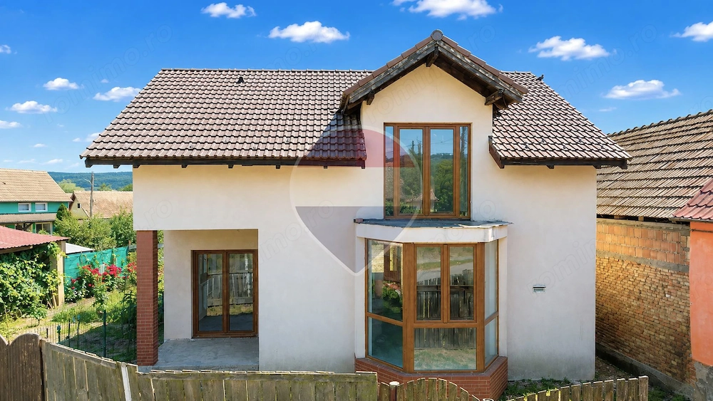 Casă nouă cu 4 camere în Hoghilag, jud. Sibiu - la 16 km de Sighisoara