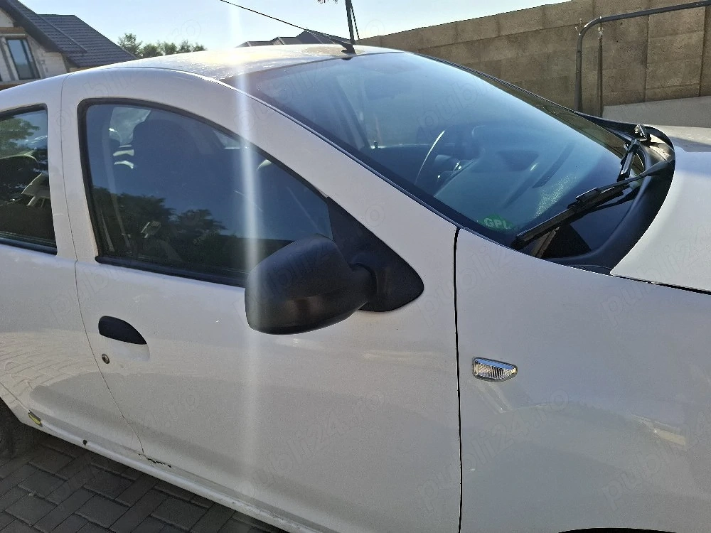 DACIA Logan