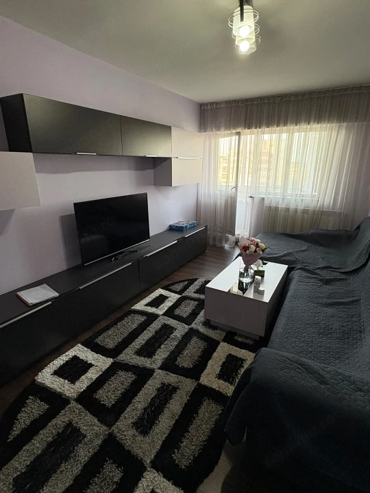 Apartament cu 2 camere , 64 mp, zona Centrală 